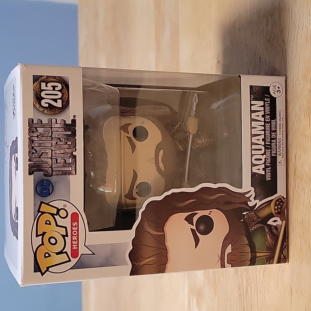 Funko Pop Heros Aquaman 205